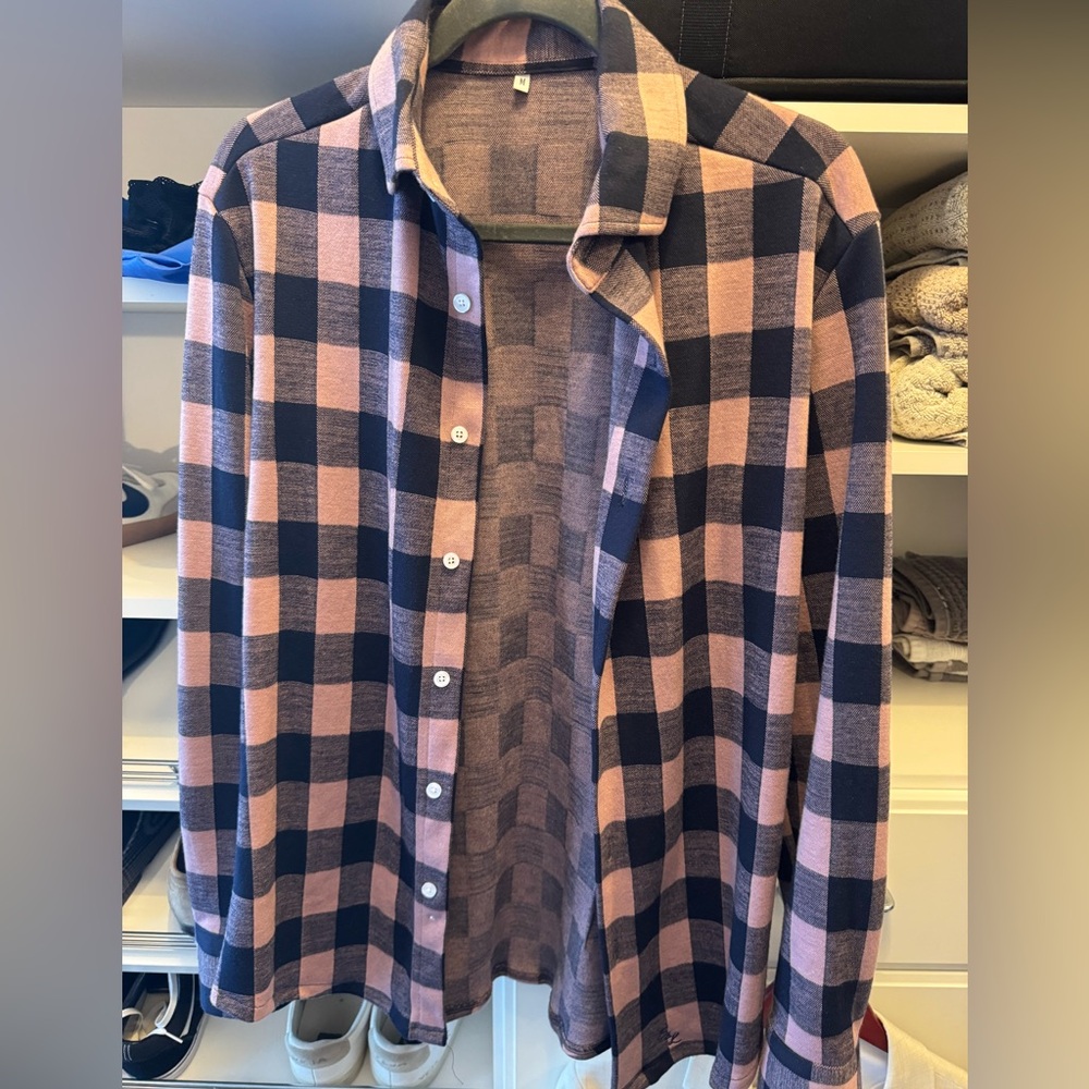 State and Liberty - "THE PEARSON" PINK AND NAVY CHECK CASUAL BUTTON DOWN